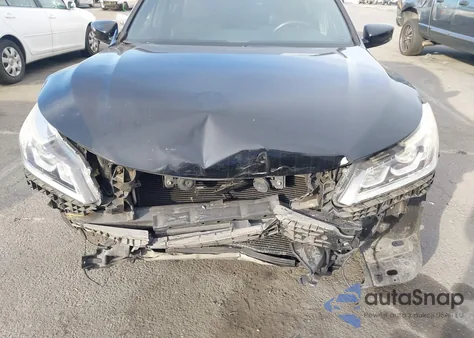 2016 Honda Accord Sport z USA, uszkodzony, nr VIN 1HGCR2F5XGA173130